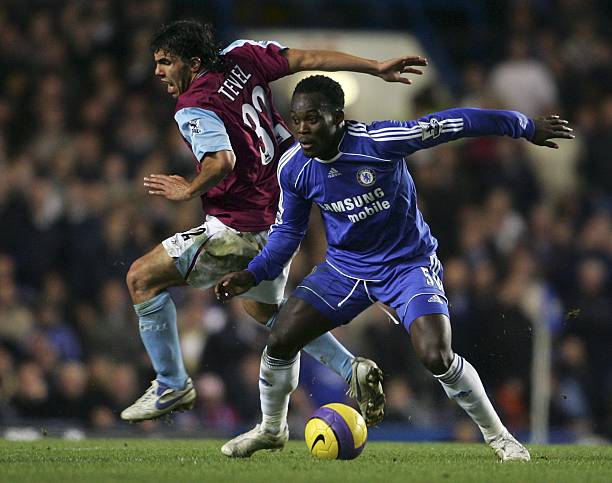 压力下涌现 压力下涌现