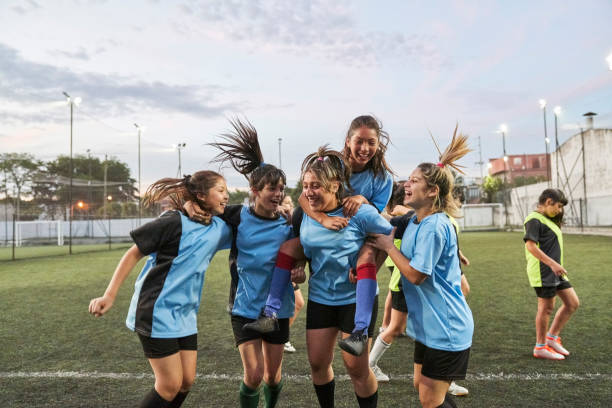 这一事件引 这一事件引