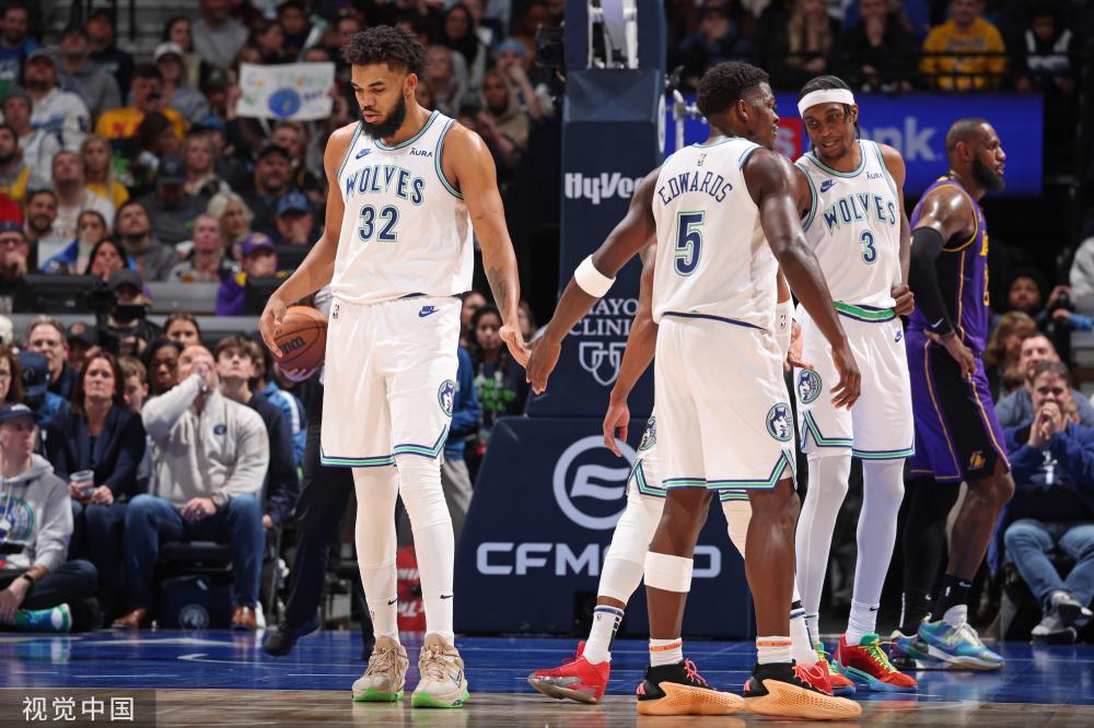 莱万多夫斯 莱万多夫斯