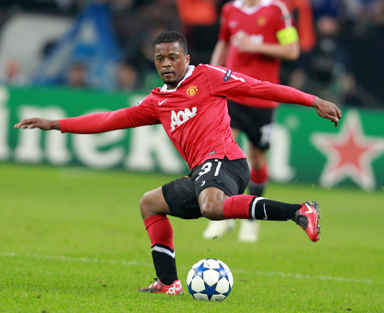 超季中增添 超季中增添